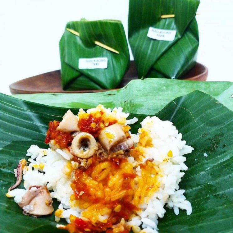 Foto Nasi Kucing Makanan Khas Jogja