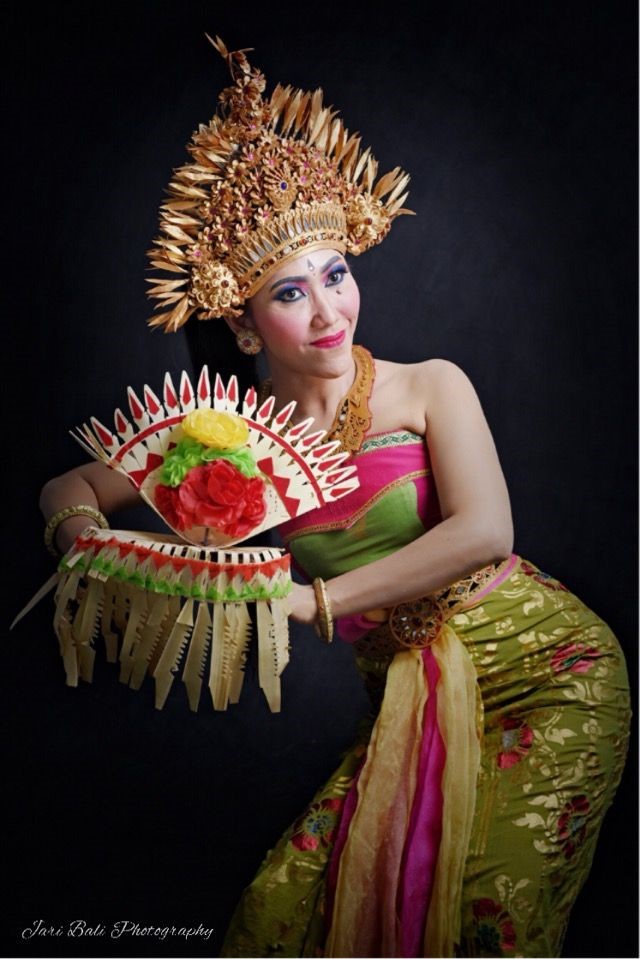 gambar tari bali sekar jagat