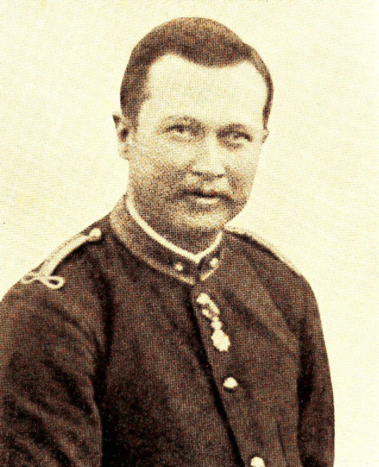 foto Van Daalen dalam perang batak