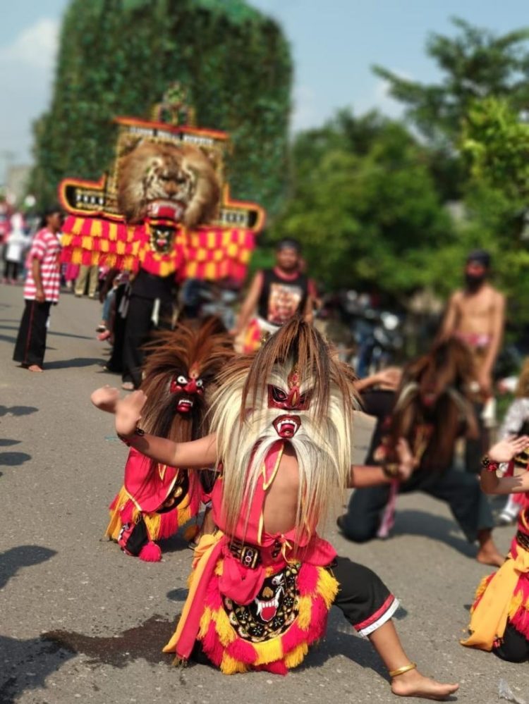 foto pemeran tari reog ponorogo tokoh atau komponen penari