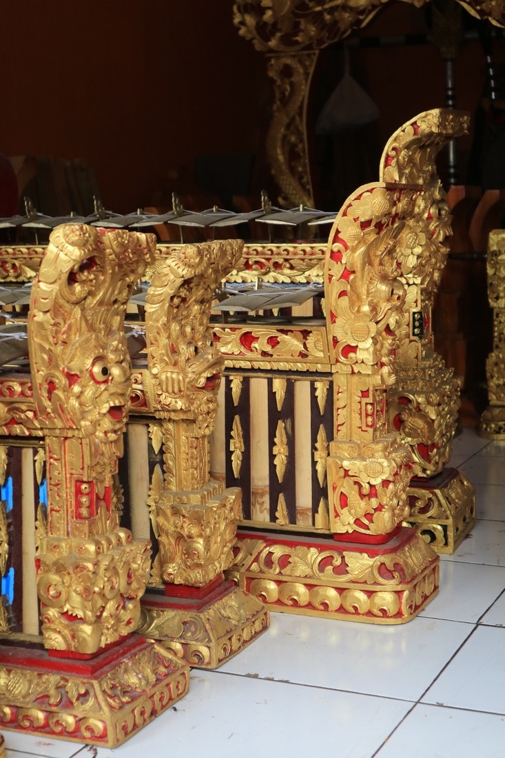 foto gamelan semar pagulingan tari legong