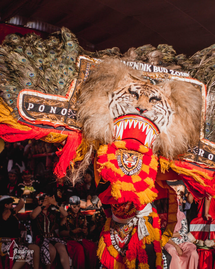 gambar ilustrasi pembagian tari reog ponorogo