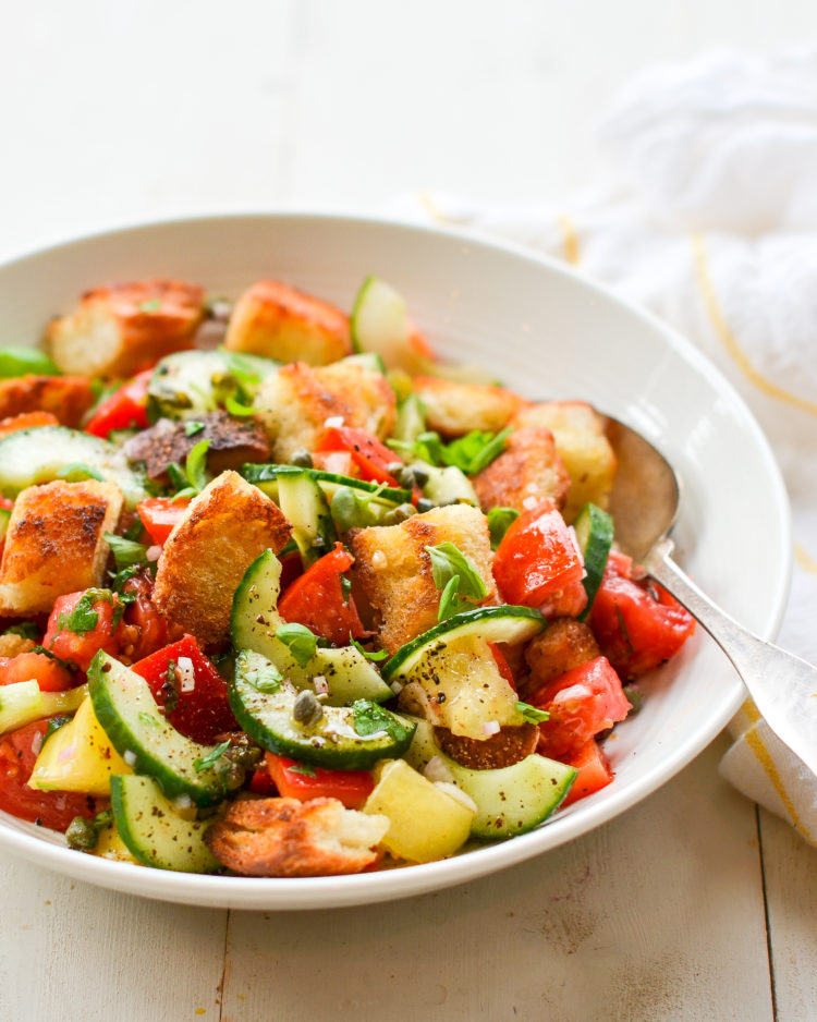 panzanella makanan khas Italia