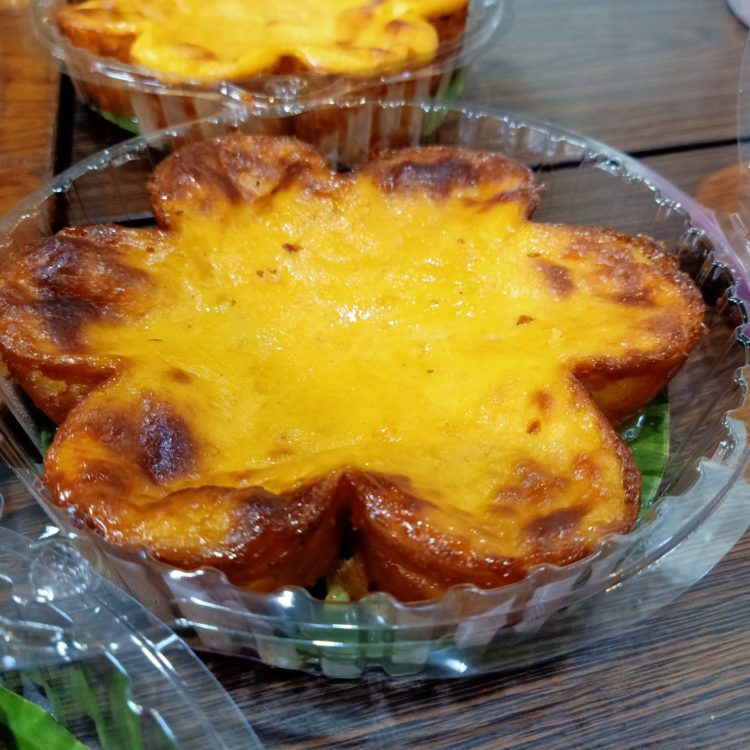 kue bingka kentang makanan khas Kalimantan Utara