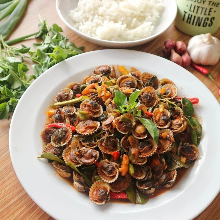 25+ Makanan Khas Kalimantan Utara & Penjelasan (ENAK, L E Z A T)
