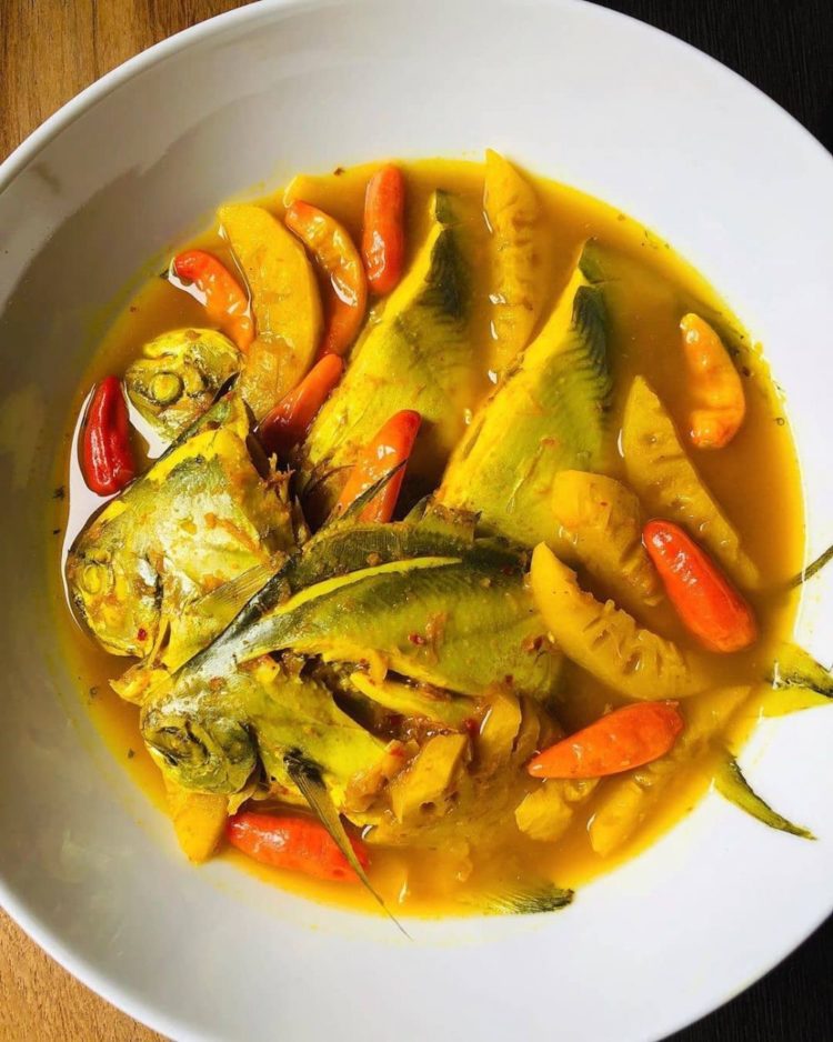 foto makanan khas bangka belitung lempah kuning