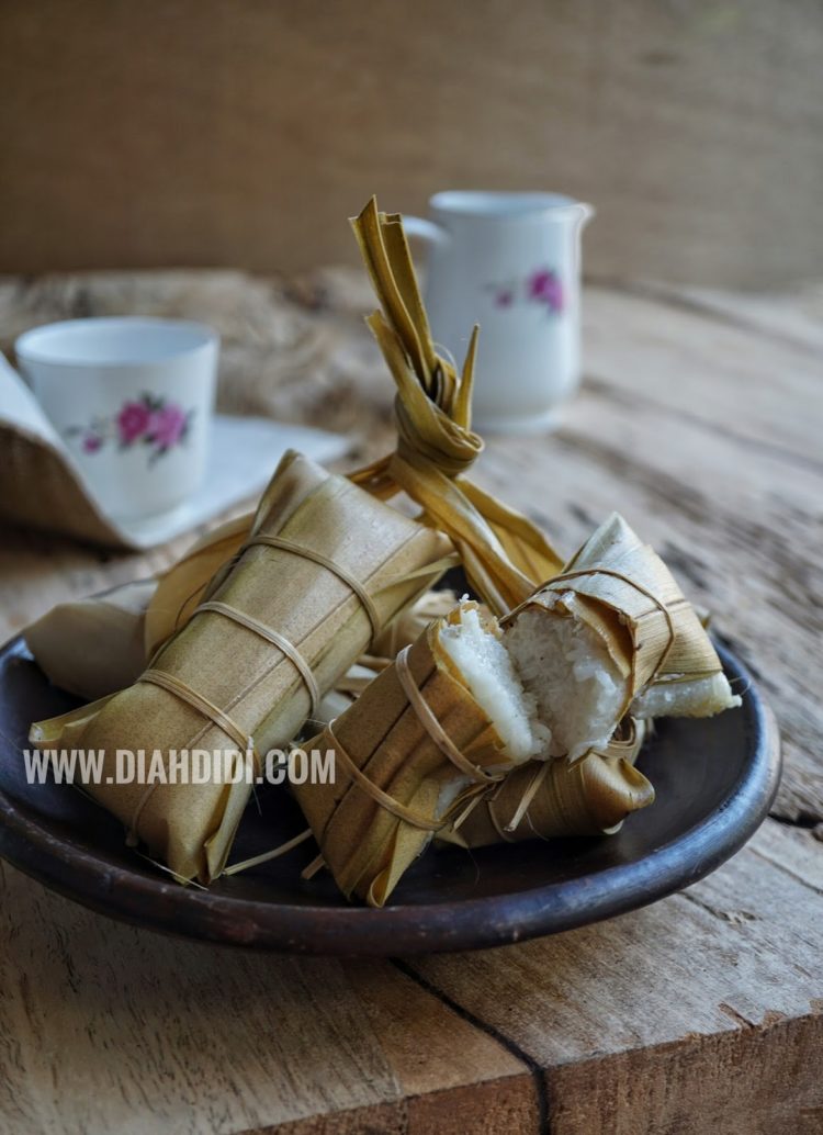 gambar makanan khas bangka belitung lepet