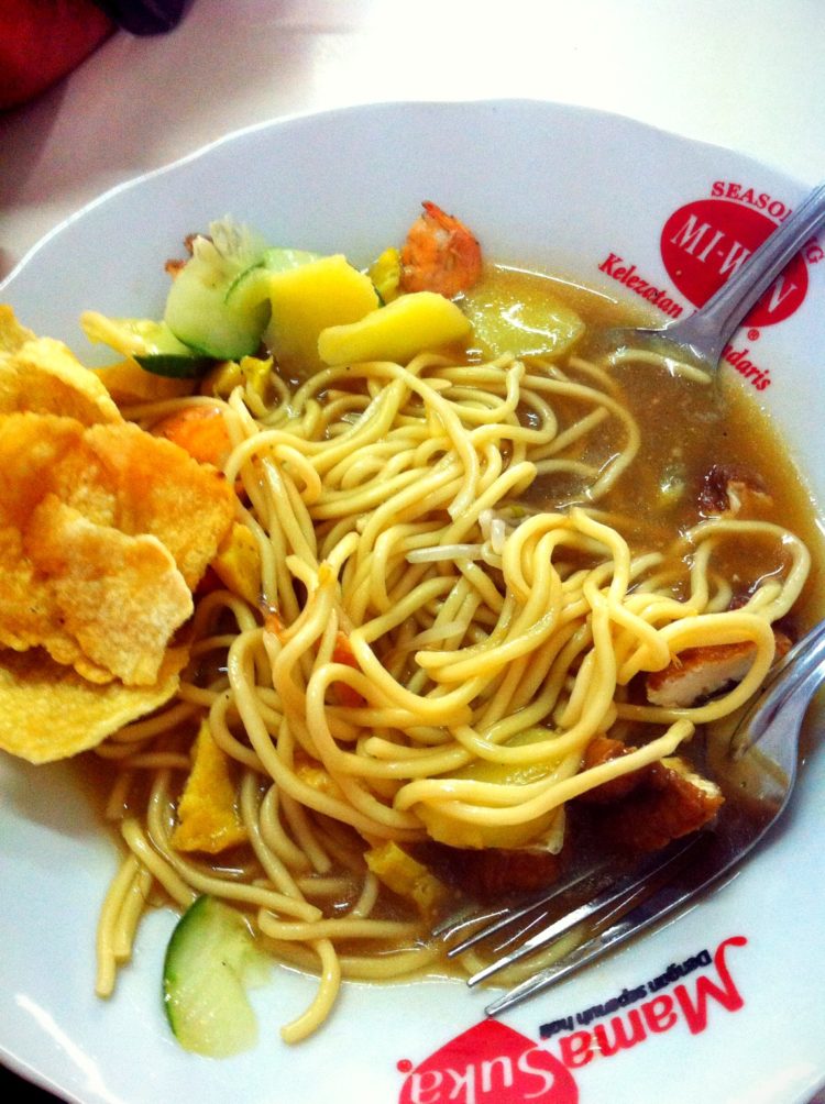 nama makanan khas bangka belitung mie belitung