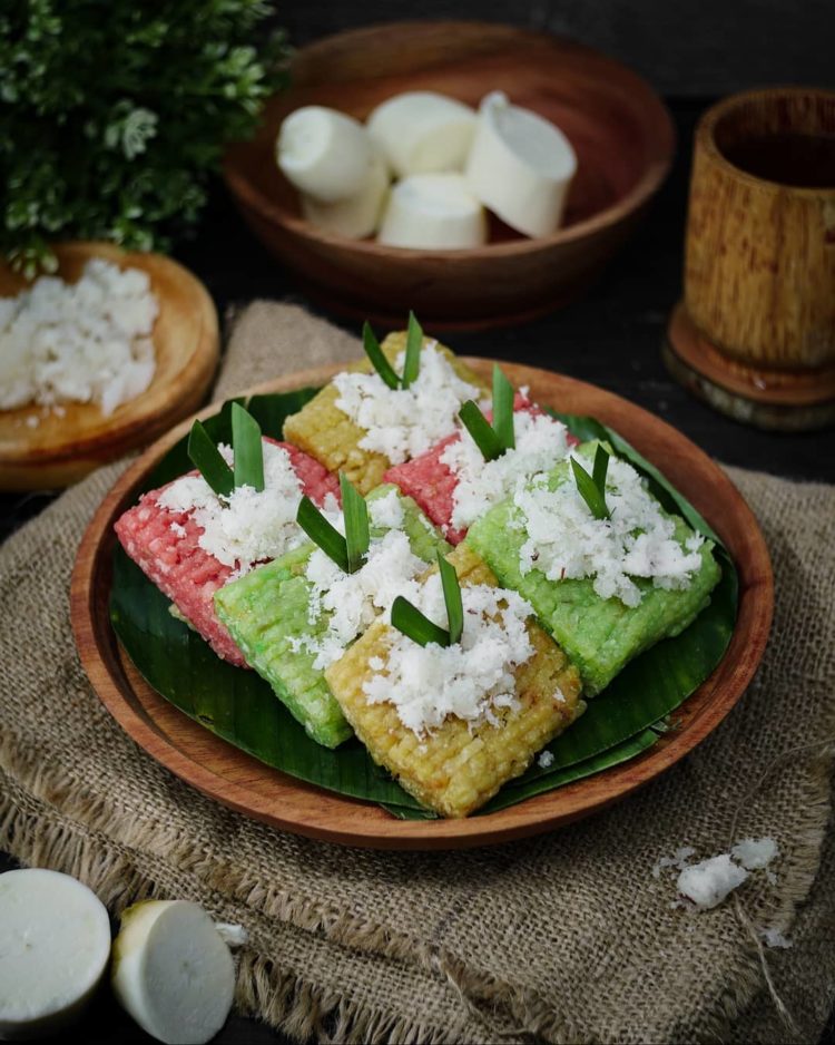 foto makanan khas betawi getuk lindri