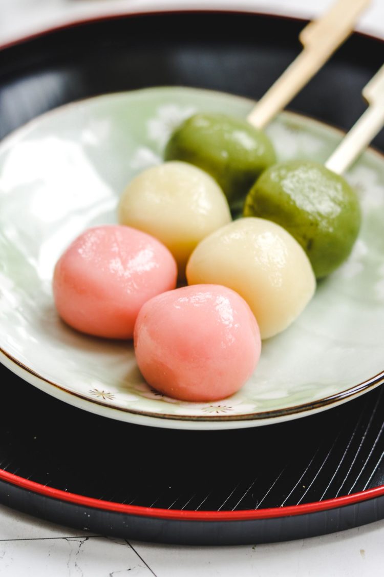 foto makanan khas jepang dango