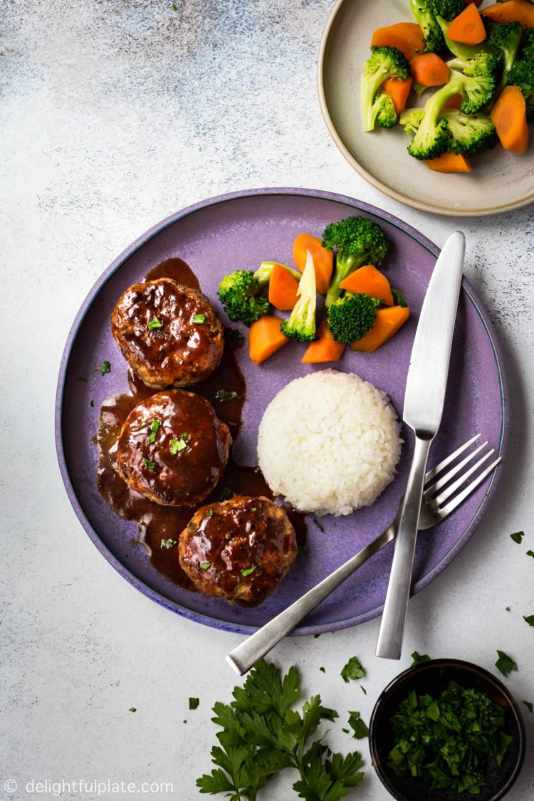 foto makanan khas jepang hanbagu