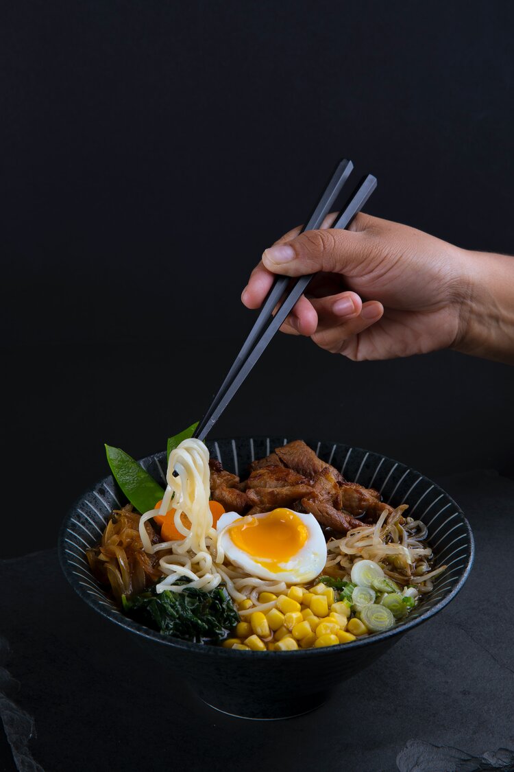 foto makanan khas jepang ramen