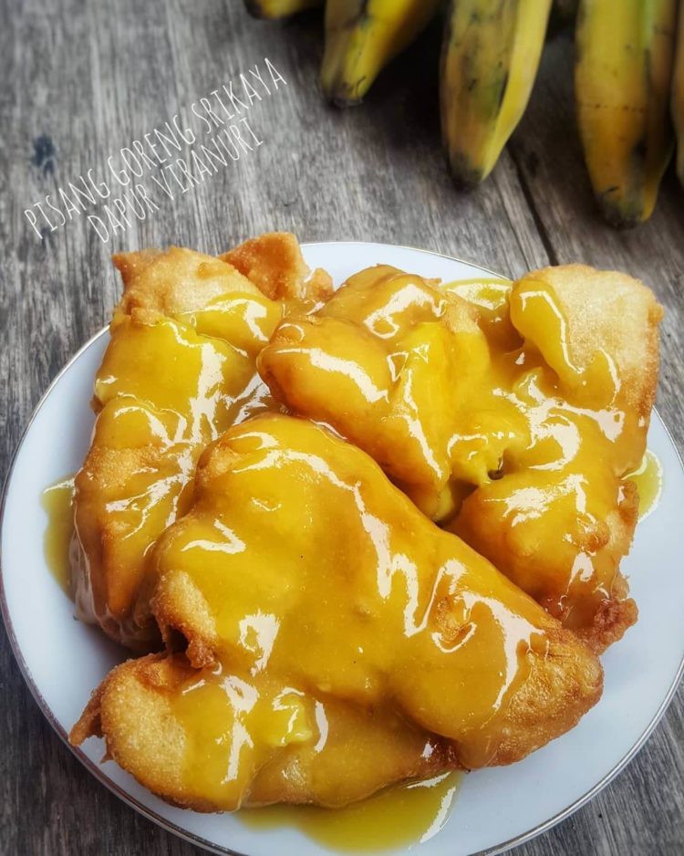 foto makanan khas kalimantan barat pisang goreng srikaya