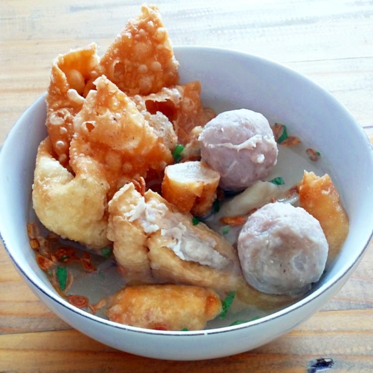 bakso malang adalah makanan khas malang