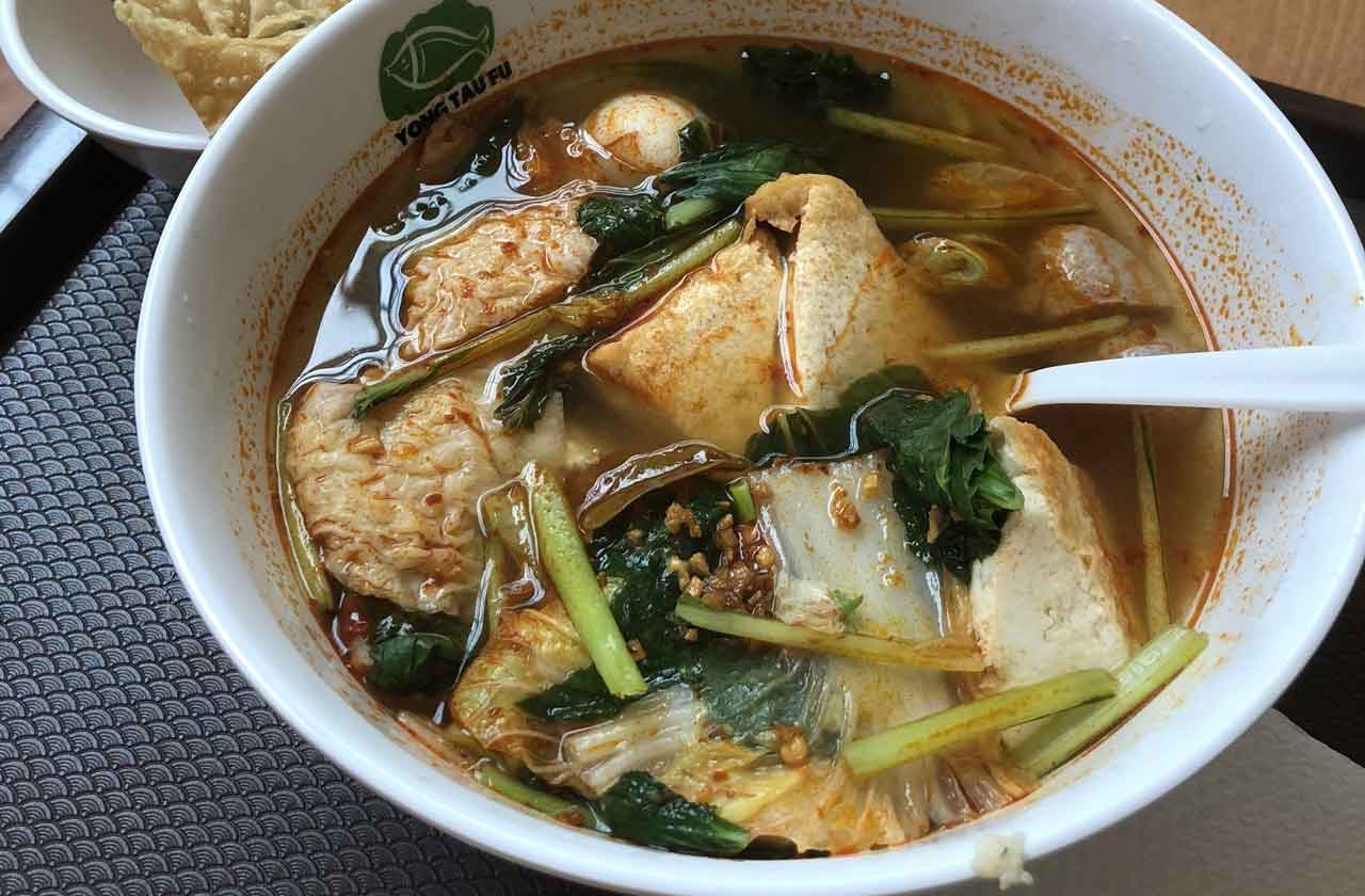 gambar makanan khas singapura yong tau fu