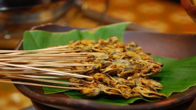 gambar makanan khas sulawesi tenggara