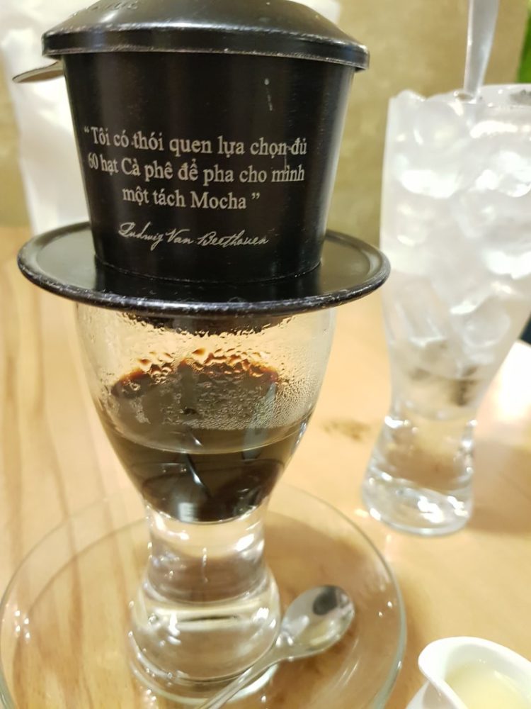 makanan khas vietnam Drip Coffee
