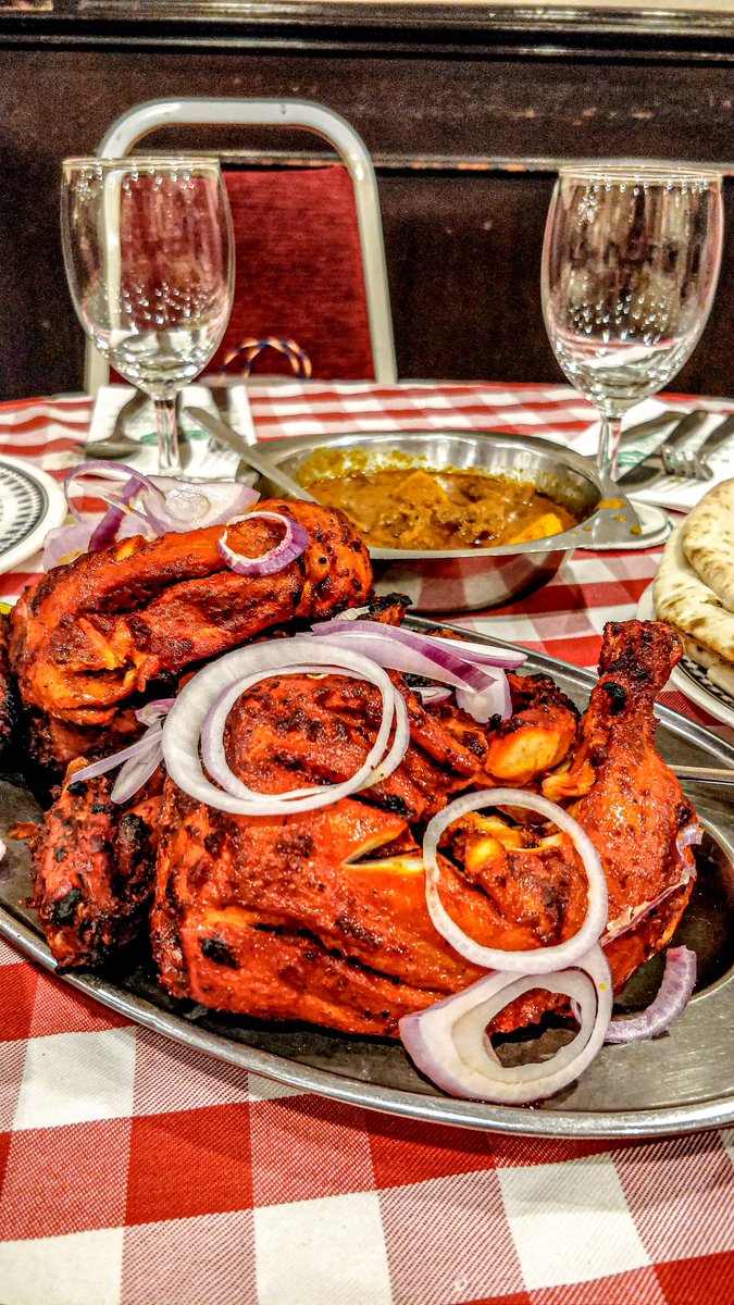 foto makanan khas malaysia ayam tandoori