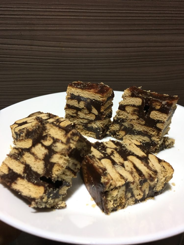 foto makanan khas malaysia kek batik