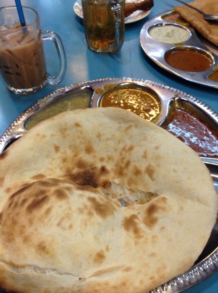 foto makanan khas malaysia naan