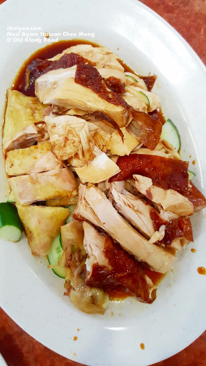 foto makanan khas malaysia nasi ayam hainan