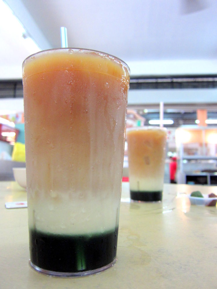 foto makanan khas malaysia teh c peng spesial