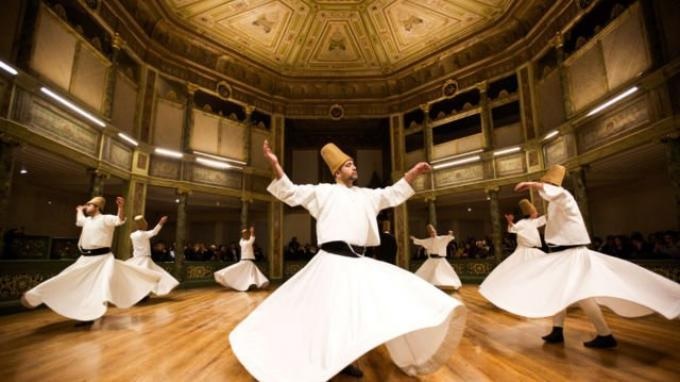 Foto Gerakan pengertian dan sejarah tari sufi