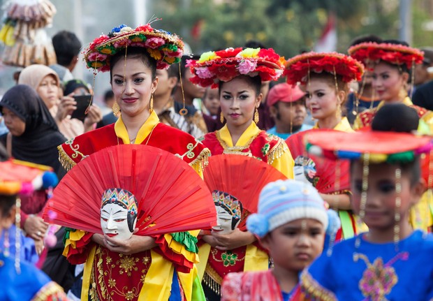 tahapan pertunjukan tari topeng betawi