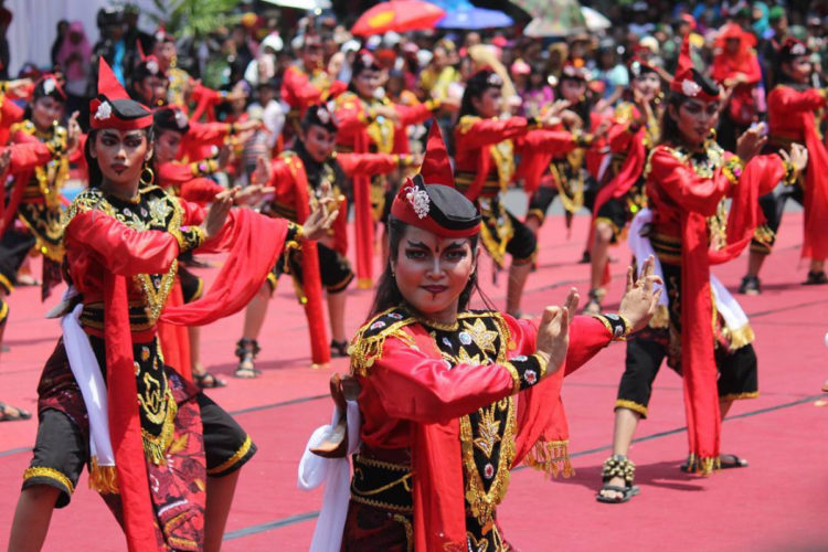 tata panggung tari remo