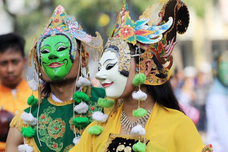 asal usul tari topeng betawi