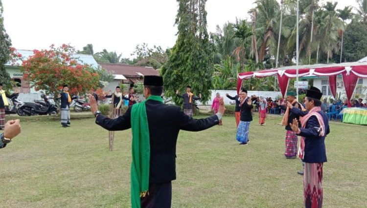 waktu upacara numbak kerbau dan tarian andun