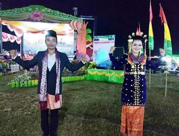 tari andun ditarikan di malam gegurit