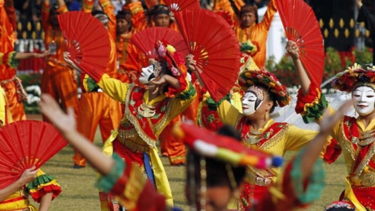 gambar tari betawi