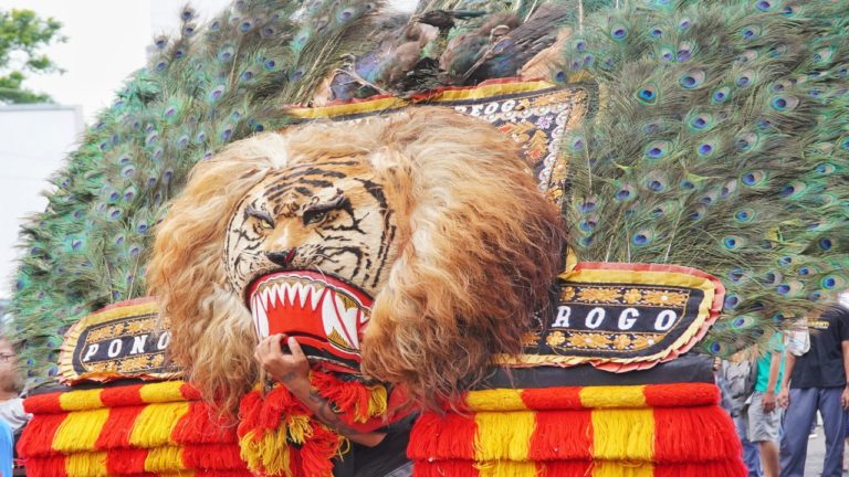 gambar tari reog ponorogo