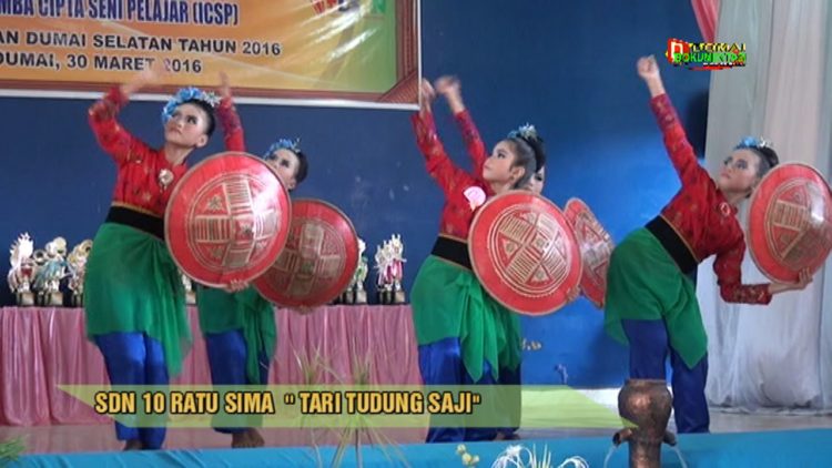 foto tari sumatera barat tari tudung saji