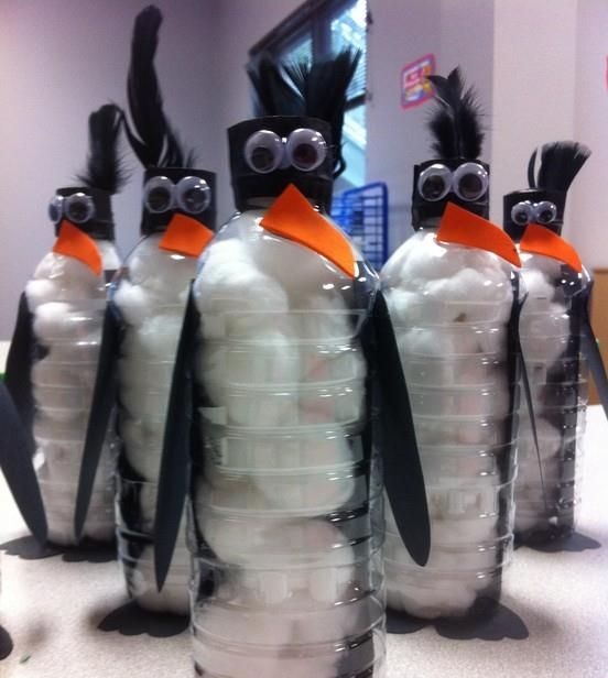 Mainan Anak Botol Pinguin contoh Kerajinan dari Botol Bekas