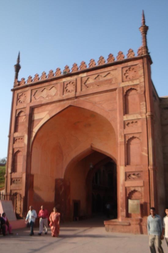 istana jahangir peninggalan kerajaan mughal