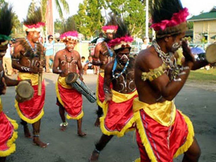 Foto Gerakan Tari Musyoh Tari Papua