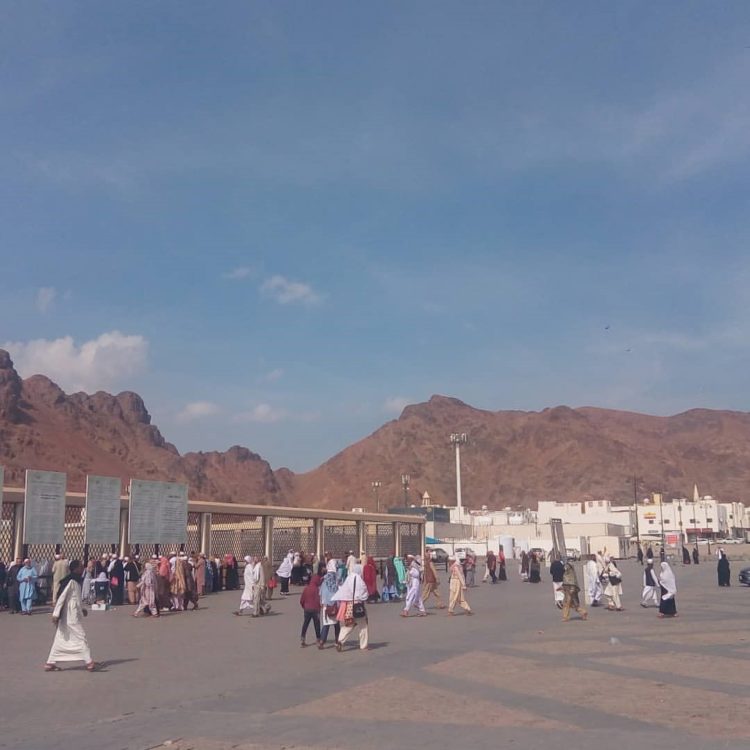 dataran perang uhud, saksi bisu ujian kekalahan untuk kaum muslimin