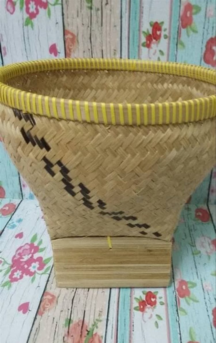 kerajinan dari bambu bakul nasi