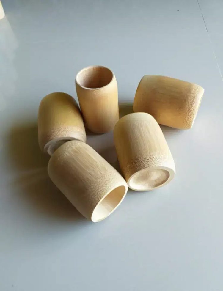 kerajinan dari bambu cangkir