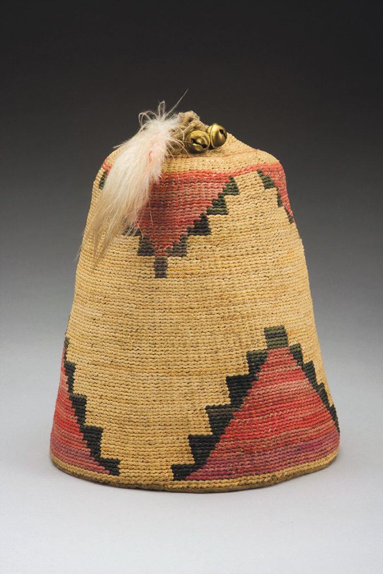 topi etnik kerajinan dari kulit jagung