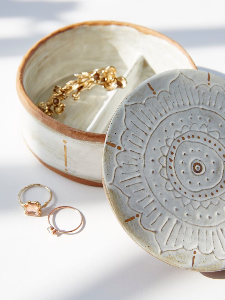 kerajinan keramik kotak perhiasan untuk tempat cincin