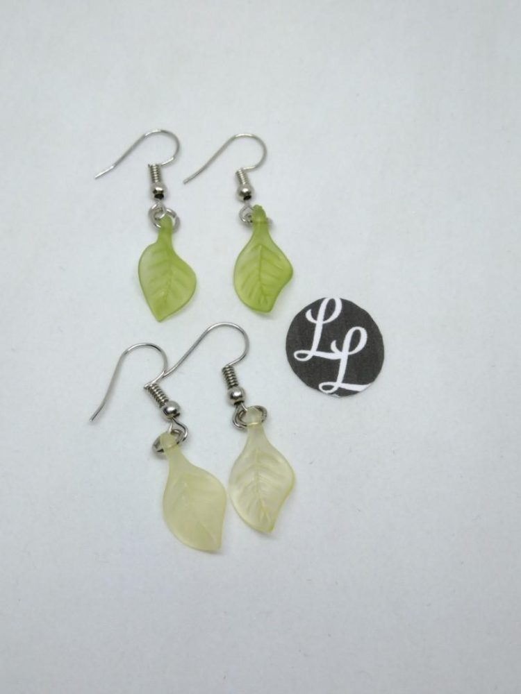 contoh kerajinan resin anting