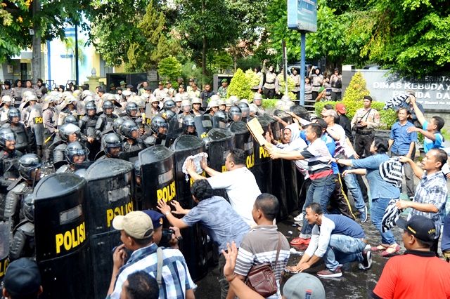 ilustrasi pengertian budaya politik tipe