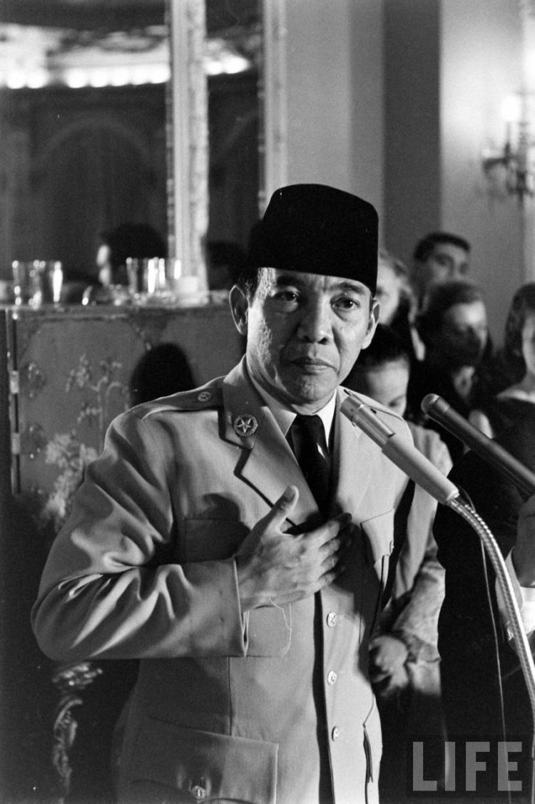 pidato kemerdekaan soekarno orasi