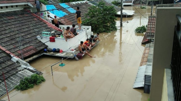 proses terjadinya banjir yang dikendalikan beberapa faktor pengertian banjir