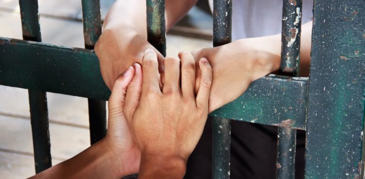 Artikel Kebijakan Habibie Membebaskan Tahanan Politik