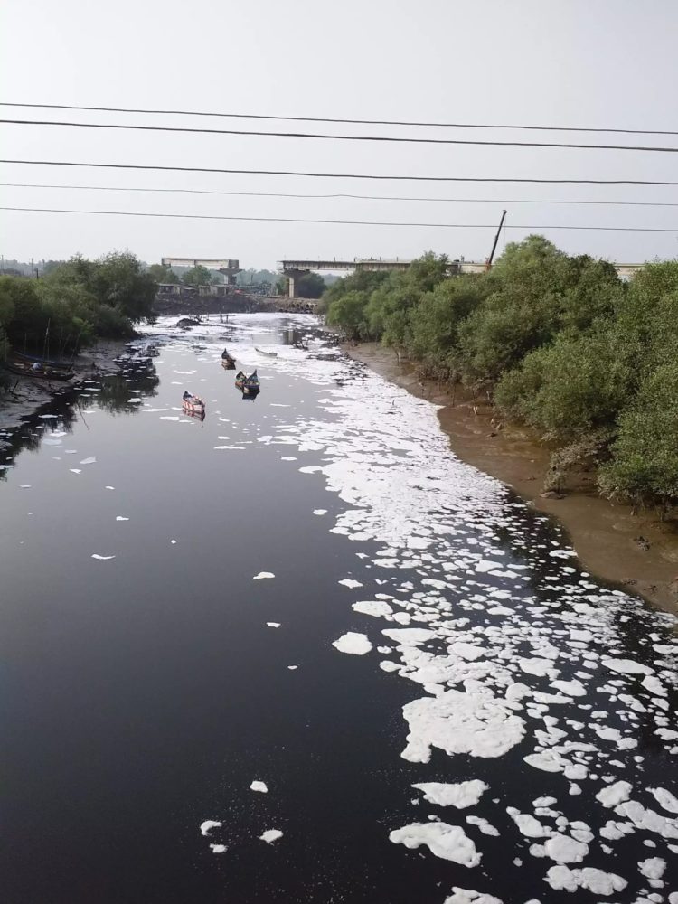 jenis sampah berbahaya dan contohnya