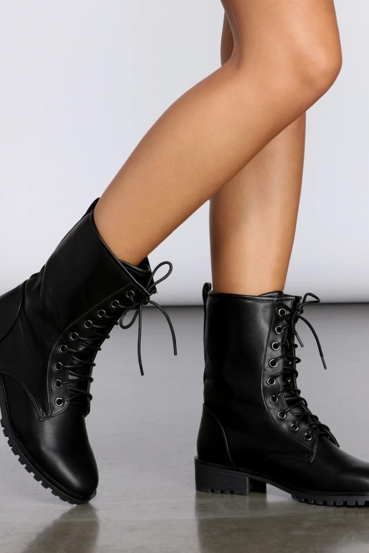 gambar jenis sepatu combat boots